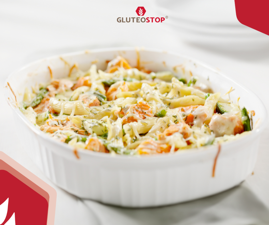 GLUTENFREIER NUDELAUFLAUF MIT LACHS
